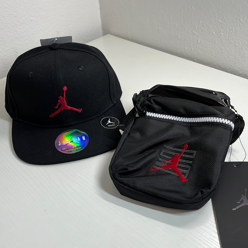 NWT. Jordan adjustable hat and Jordan sackpack